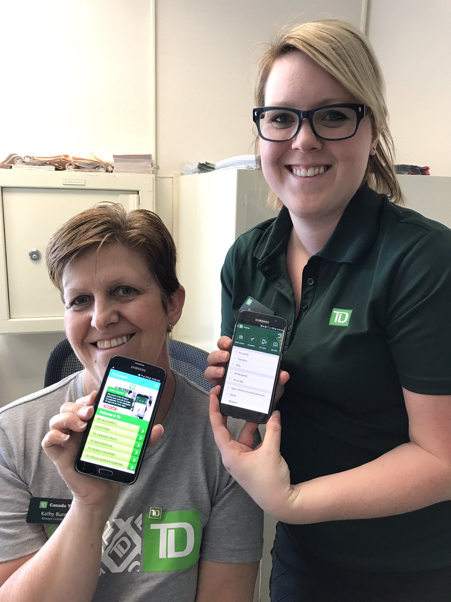DavidM_TD's tweet photo. #TEAMAPLVU"Let's get digital, digital, I wanna get digital, digital. Let me hear your iPad talk" @KarenYoussef_TD @TaraLynnH_TD @AndrewP_TD https://t.co/V3Kh3aDExE