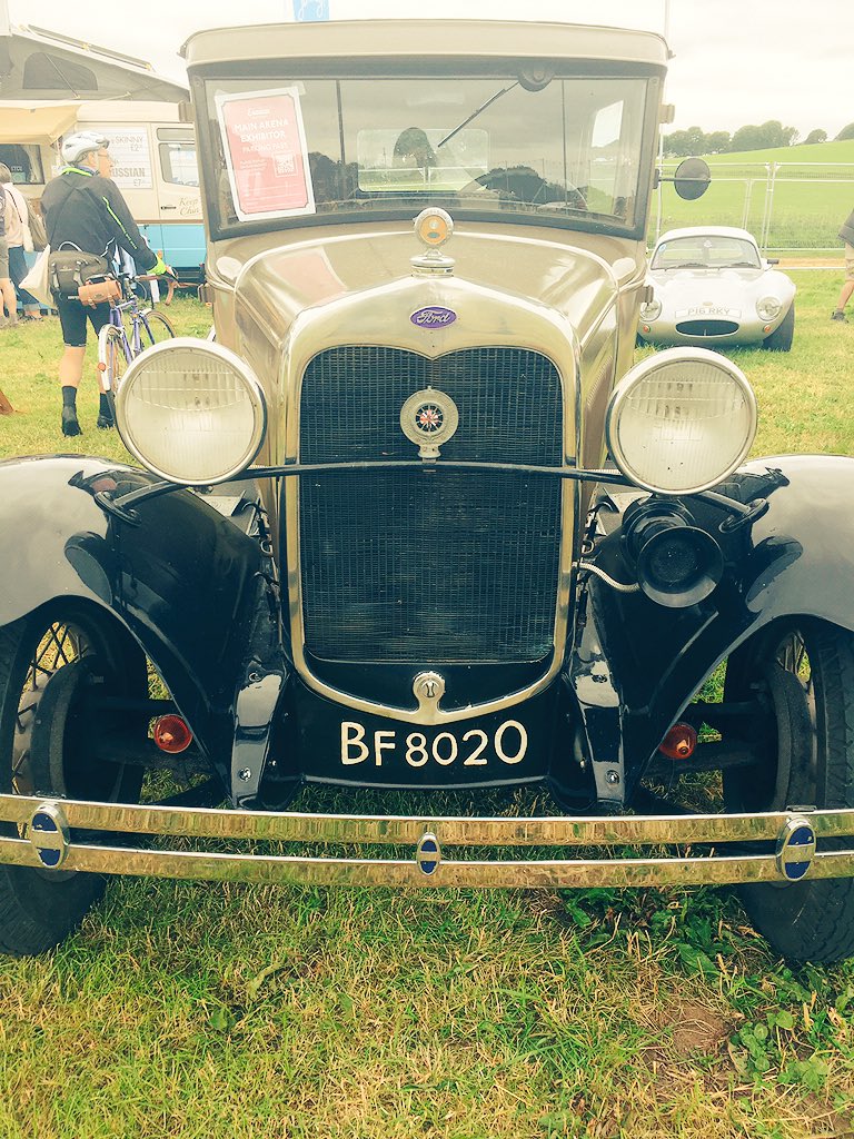 EroicaBritannia's tweet photo. Make sure you head down to the @jimmyicedcoffee RideClub Arena to check out these beauties! #fridengrange https://t.co/aQzZctBK0F