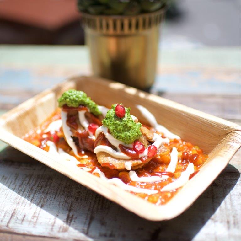 cinnamonsoho's tweet photo. Catch the sunshine on our terrace this weekend - chill with cool cocktails &amp; chaat 🌞@Joho_Soho @cinnamonsoho @chefviveksingh #AlFresco https://t.co/Bo4ijUQSPo