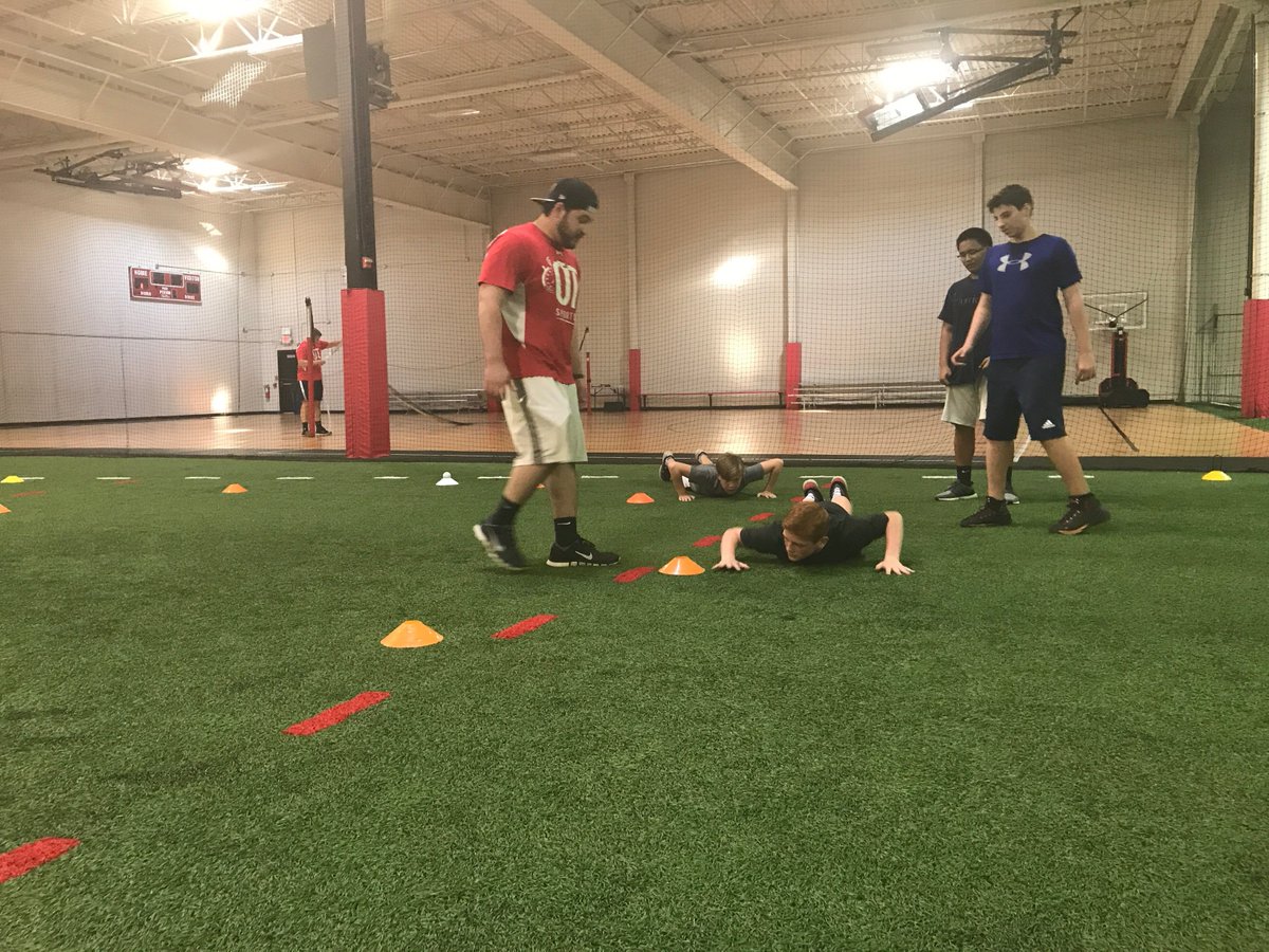 Overtime_Sports's tweet photo. More great work put in by the Wayne PAL football program! #fallshape #gridiron #speedkills https://t.co/HyXwsTJlpU