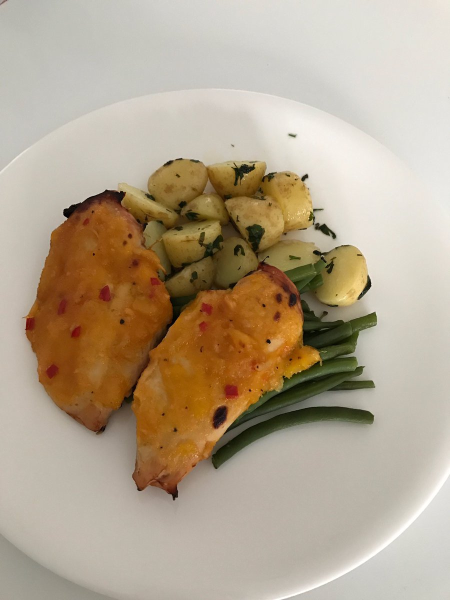 patsy_kensit's tweet photo. This was soooo yummy. Thank you @WeightWatchers @wwsmartkitchen #wwsmartkitchen https://t.co/eCFn2XljKF