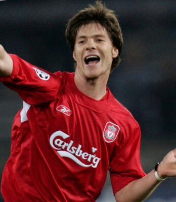 TheHeadtoHead's tweet photo. Who's better? Past or present...

RT for Alonso (in his prime)🇪🇸 
LIKE for Kroos🇩🇪 https://t.co/ZnKbsM7vWl