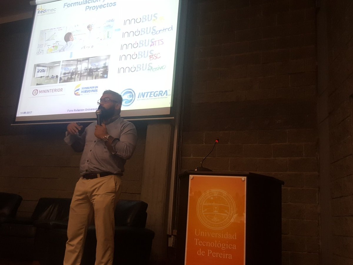 acofi's tweet image. César Marín de Integra S.A., destaca la importancia de la formulación y gestión de proyectos en Foro @acofi y @RedimecRed en @UTPereira