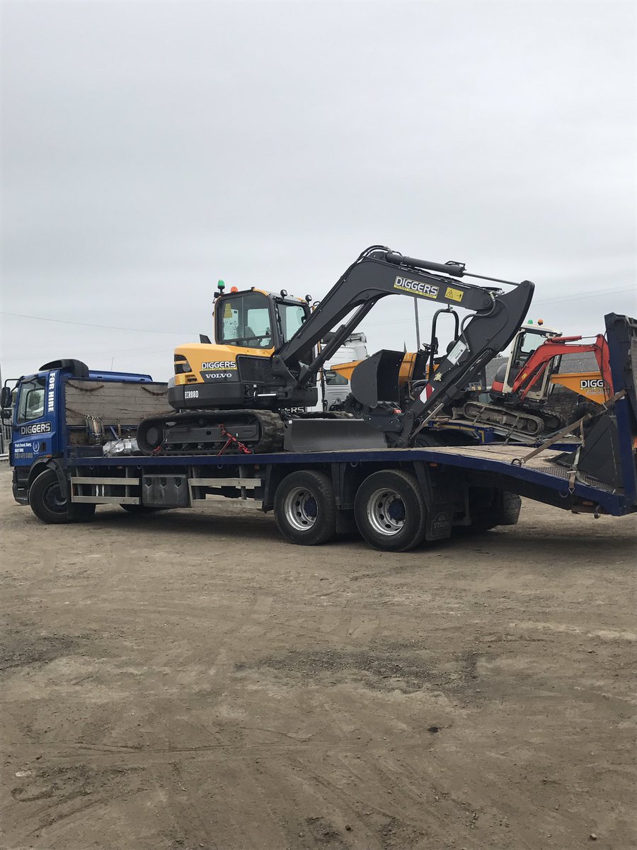DiggersBuryLtd's tweet photo. Purchased Wednesday, delivered today, on site tomorrow https://t.co/LWqtOqV9Oj