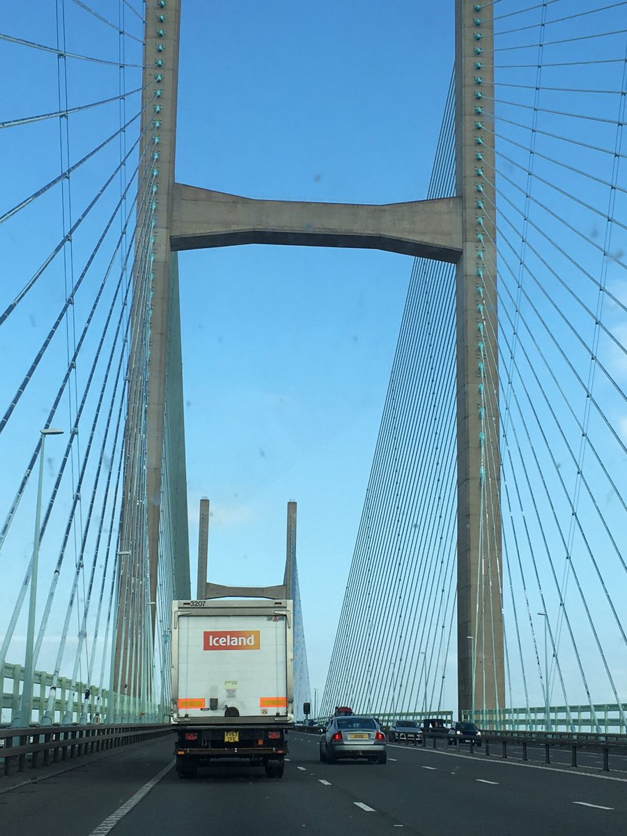 natash_02's tweet photo. Night off parent duties😍 #travels #supercarracing #weekend #severnbridge #andrelax @Greg88williams https://t.co/aDcbU2MJ4I