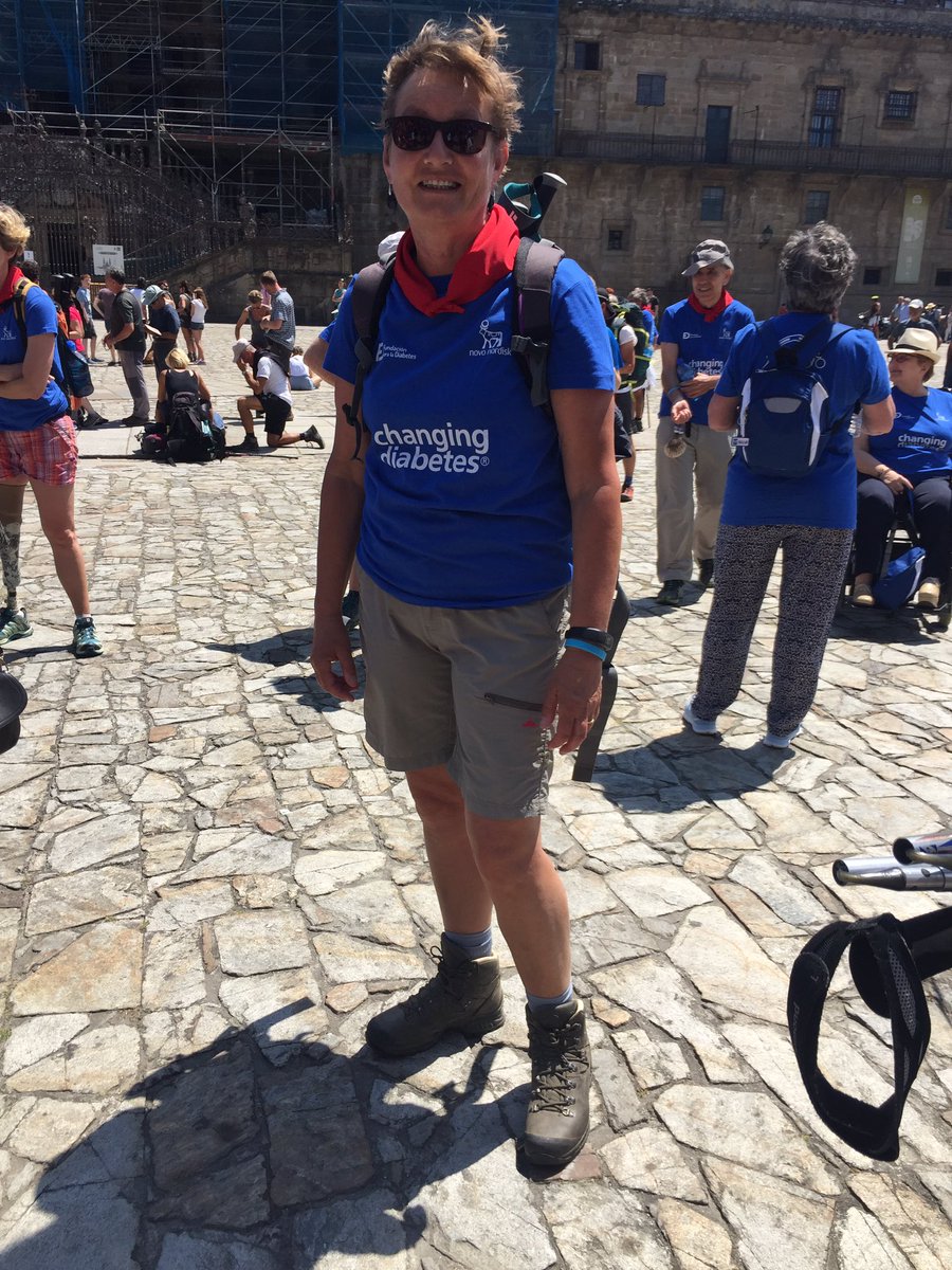 ChrisvanMil's tweet photo. Ruim 120 km Camino gewandeld (Astorga-Ocebreiro met #bvdgf.org en Spaanse diabetici. Top finish in Santiago https://t.co/KEalTaHu99