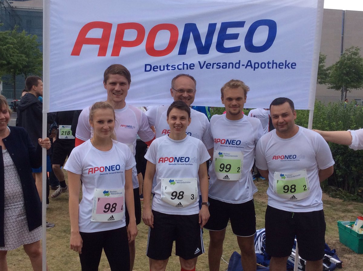 aponeo's tweet photo. Gleich gehts los, unsere beiden Teams fiebern schon auf den Startschuss #teamstaffel @sccrunni g https://t.co/Cfj005Loz3