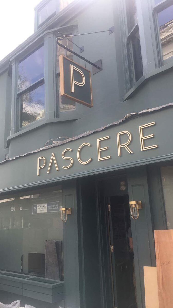 Niche_Interior's tweet photo. Signage is up! Coming very soon to the Lanes. https://t.co/WEO5VZ87XY
#interiordesign #restaurant #brighton #bespoke @pascerebrighton https://t.co/OIrk95hjgt