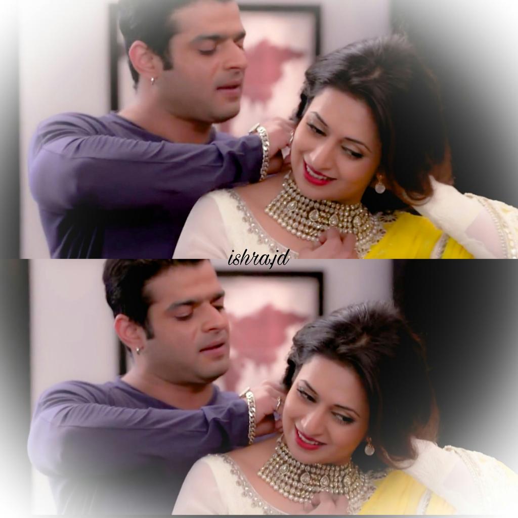 ishra_yhmJDclub's tweet photo. Todays gorgeousness😍😻
Biwi teases puttar abt necklace 😍😻
Ur simple scene😭😍 n aftereffects on us #simplydead😭😭😭😍🙈
@Divyanka_T @TheKaranPatel https://t.co/Az7lGJ8qI1