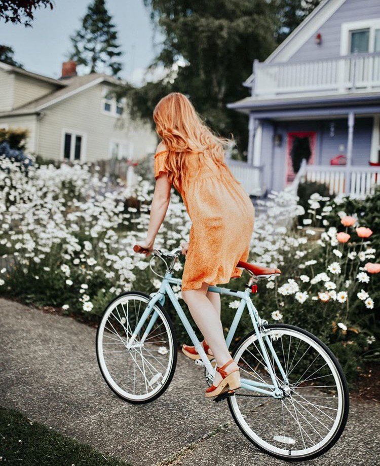 CriticalCycles's tweet photo. Riding to the weekend #MyCritical • 📸: Ashley Lynn Kesler https://t.co/aETlN8dXmC