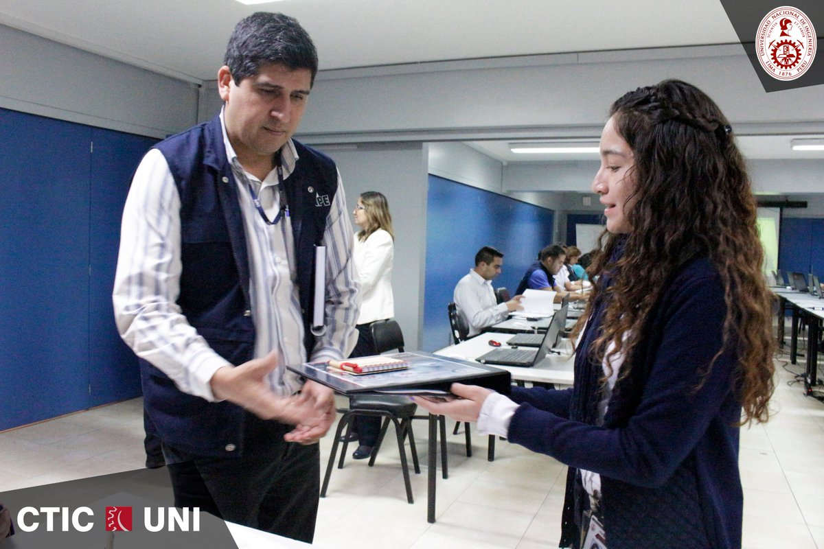 CticUni's tweet image. ✌️ Ya iniciamos el curso de capacitación “#ProgramaciónEnR” dirigido a los trabajadores de la @ONPE_oficial. 👨💻👩💻