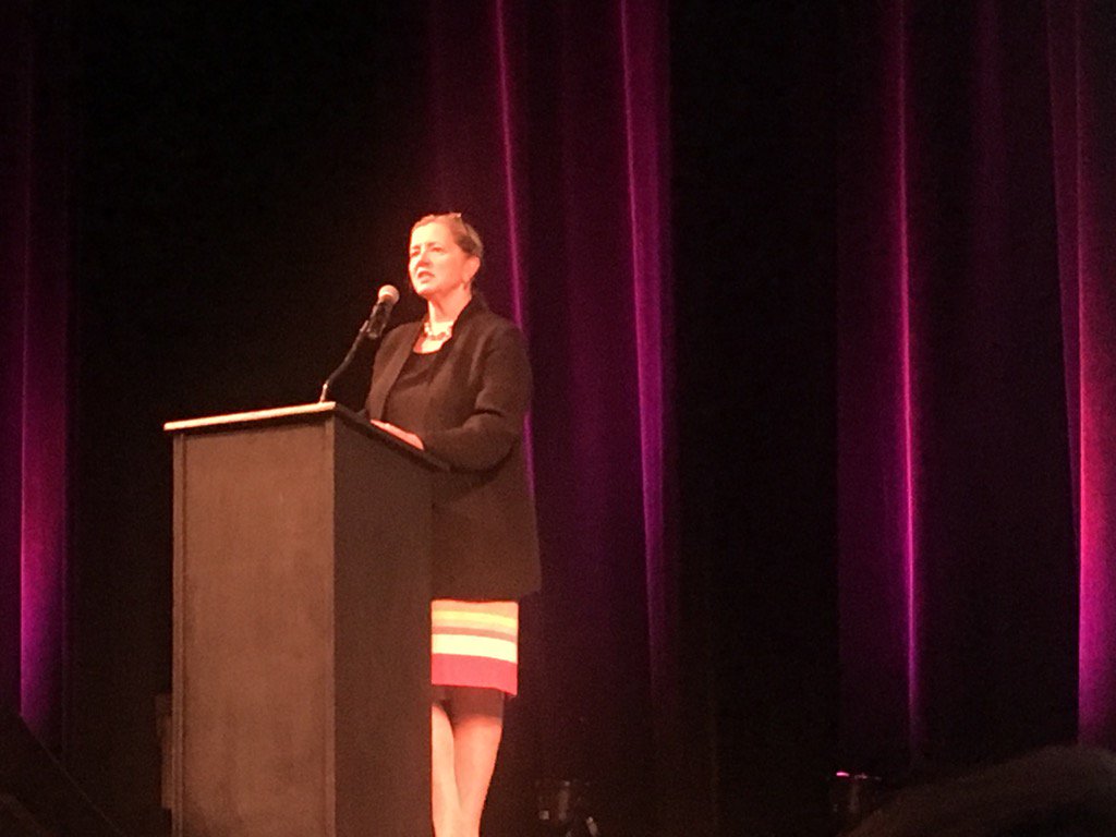 robrichar's tweet photo. Lynne Saxton Director of Oregon's Health Care Authority addressing today's #modaminds attendees https://t.co/nqtsF3Nj4X