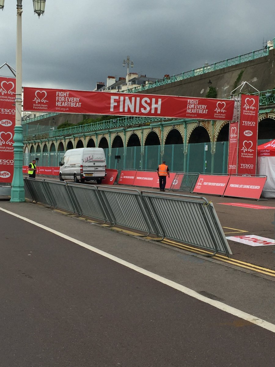 Here's what the participants have to look forward to, but hopefully sunnier this year! <a href="/LDNtoBrighton/">🚴🏼‍♂️</a> #MadeiraDrive #stayhydrated
