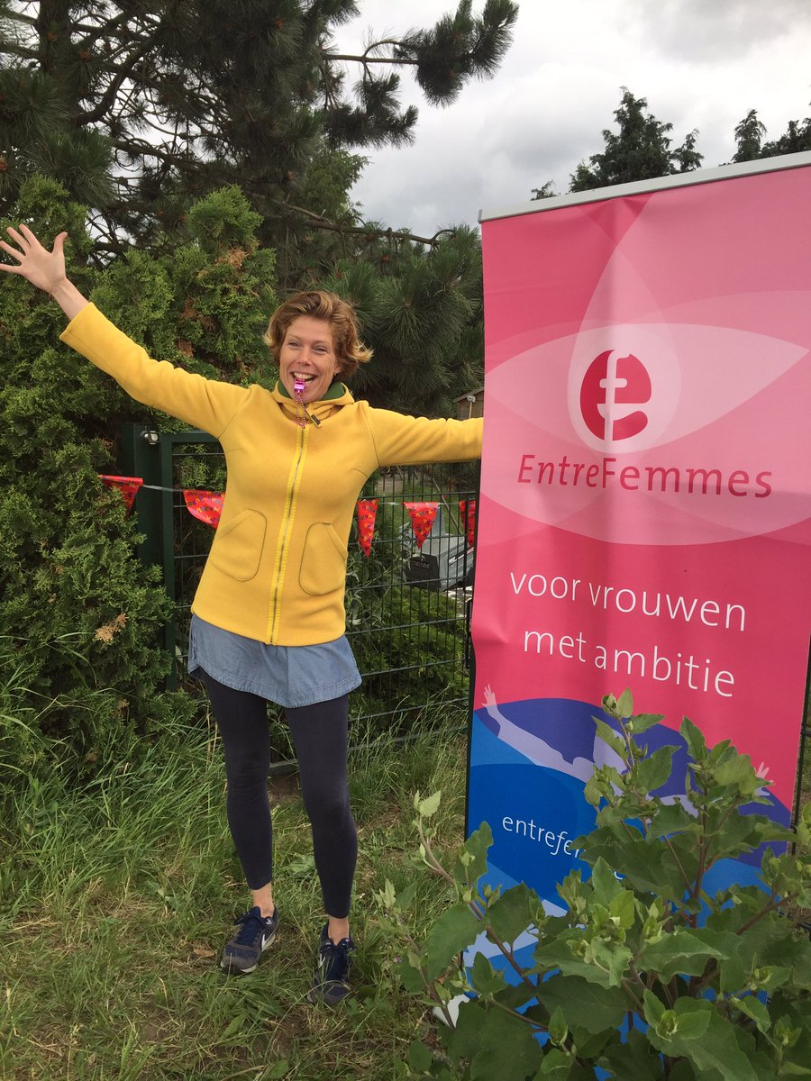 entrefemmes's tweet photo. Dank aan @veekstudio en Miriam voor de organisatie en Irene voor de gastvrijheid! https://t.co/90yImxwreN