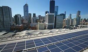 futureofmankind's tweet photo. Battery storage and rooftop solar could mean new life post-grid for consumers -The Guardian  https://t.co/22f9bsBDCw https://t.co/L93gbLeFBt