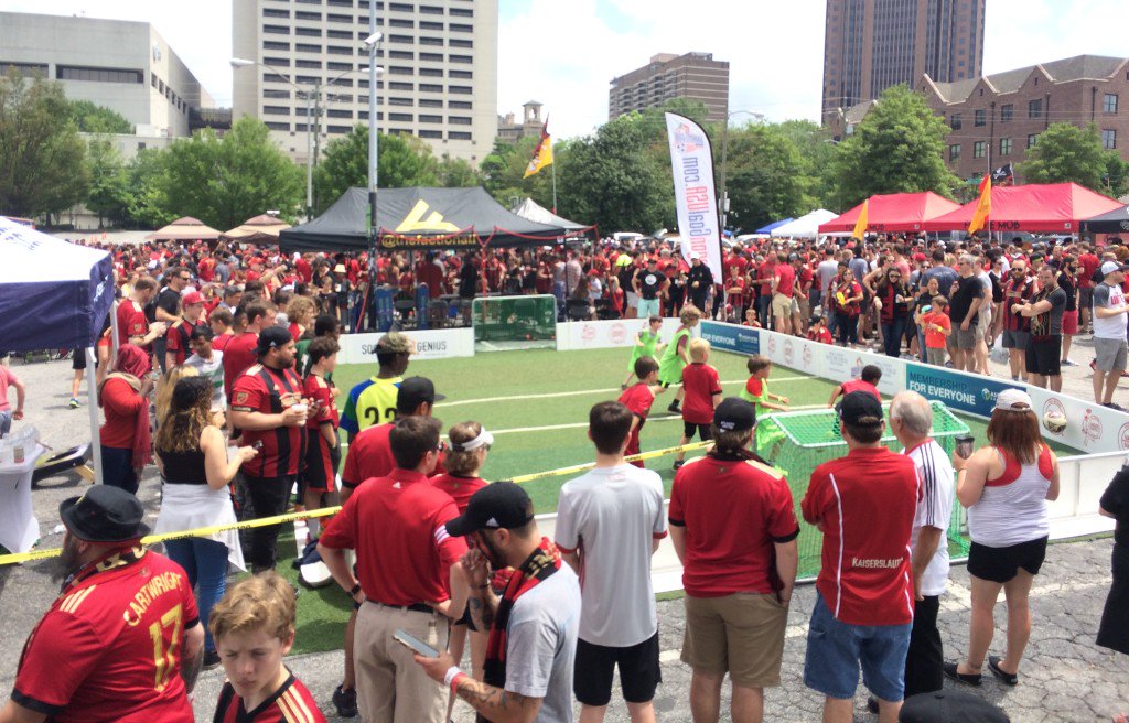 Kids! <a href="/DragonGoalUSA/">Dragon Goal USA</a> will be hoppin' at the tailgate tomorrow. Come join us: bit.ly/ATLvCLB617