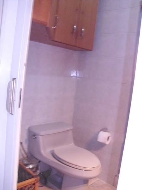 inmosoracar's tweet photo. Los Chorros Apart. de 2 Habitaciones, Un Baño,un Puesto de Estacionamiento, Vigilancia Privada, Piso 8, Vista al Milenium
tlf: 04142301915 https://t.co/SIvDrO5Msm