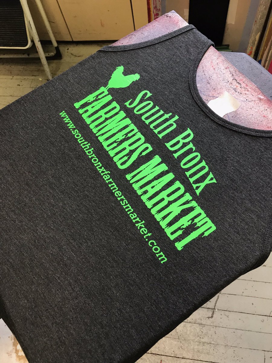 SBxFarmMarket's tweet photo. Perfect gift for South Bronx dads! Available tomorrow along with other styles! #FathersDay2017 #Southbronx #giftsfordad #farmersmarket https://t.co/h4hynrFrFH