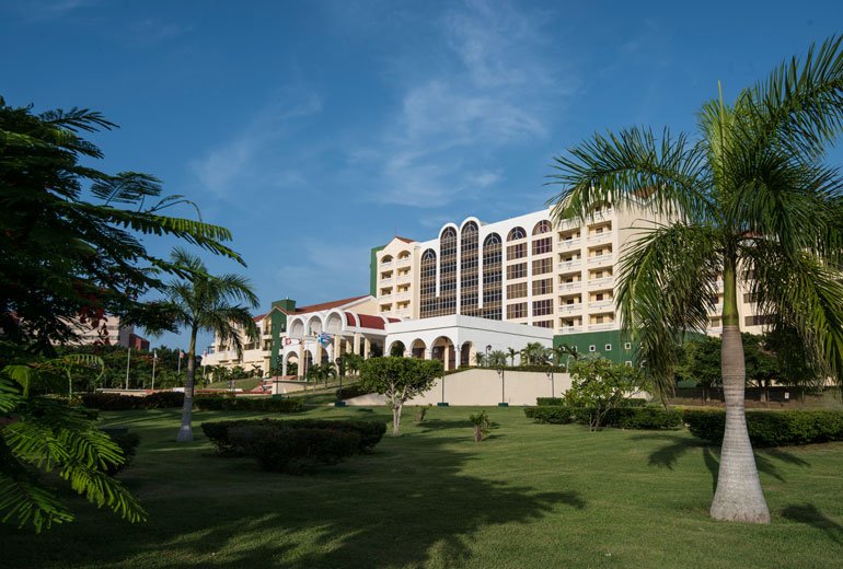 HOTEL MANAGEMENT tweet media