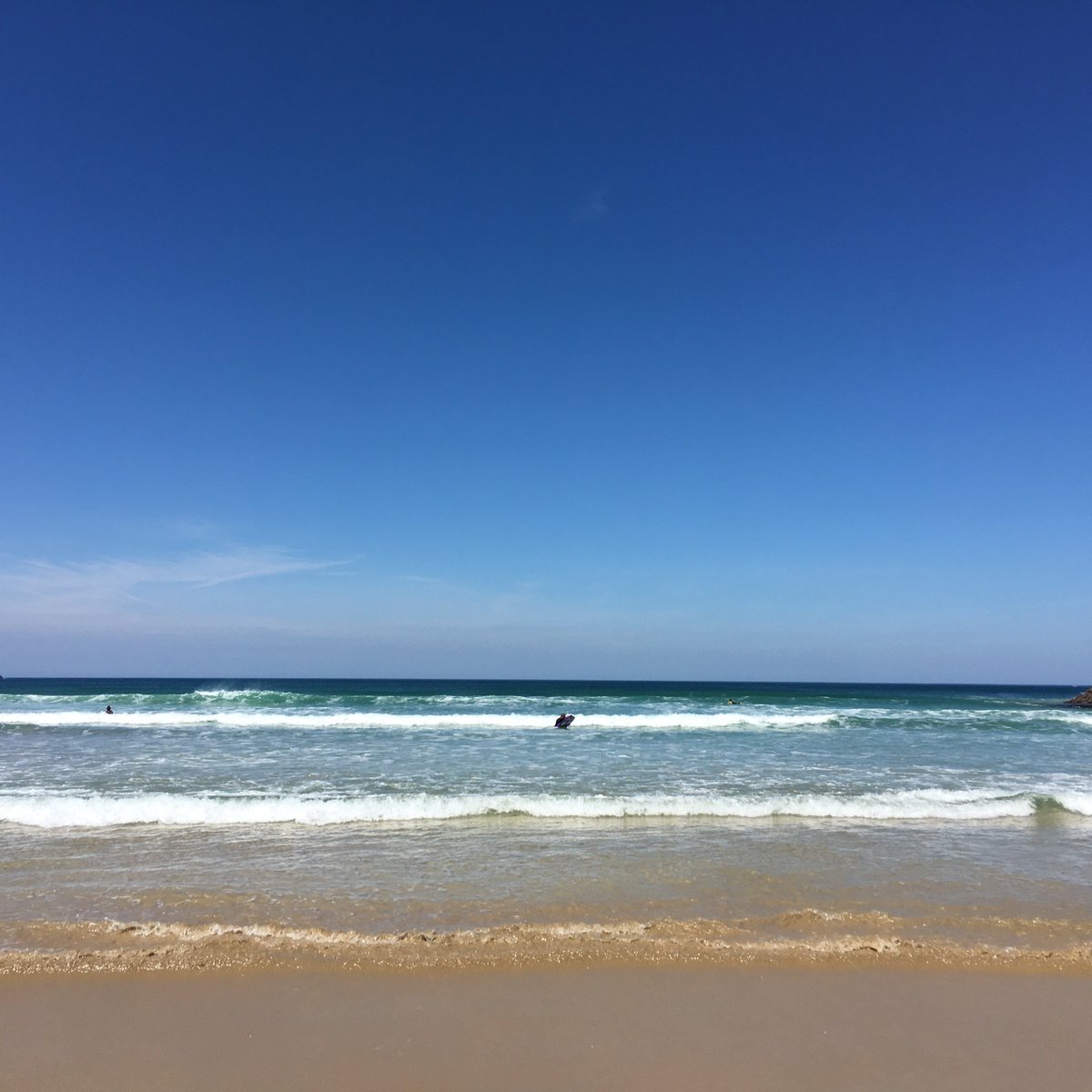 balancemeskin's tweet photo. Yay for the weekend ☀ You can't beat the British Seaside in the summer! https://t.co/hcUiboaD9C