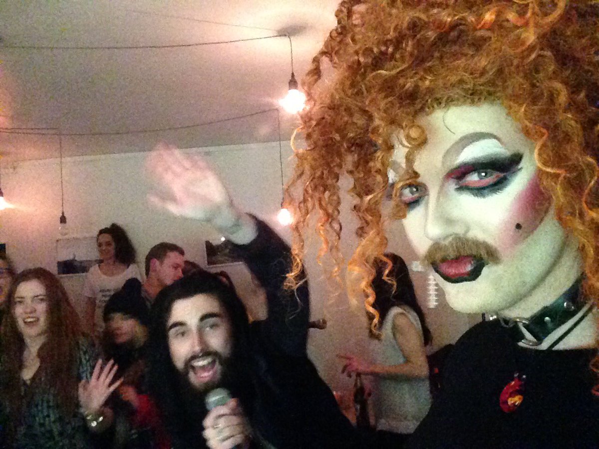 SH0PP1NG's tweet photo. If you're going to @IndietracksFest don't miss Andrew's alter EGO Ruby hosting karaoke Saturday night at Bum Notes 🎤 https://t.co/jxpMBC0hAH