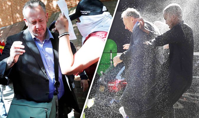 Daily_Express's tweet image. PICTURED: Grenfell protesters attack man thinking he's CEO of tower management company #JusticeForGrenfell bit.ly/2sy7Oij