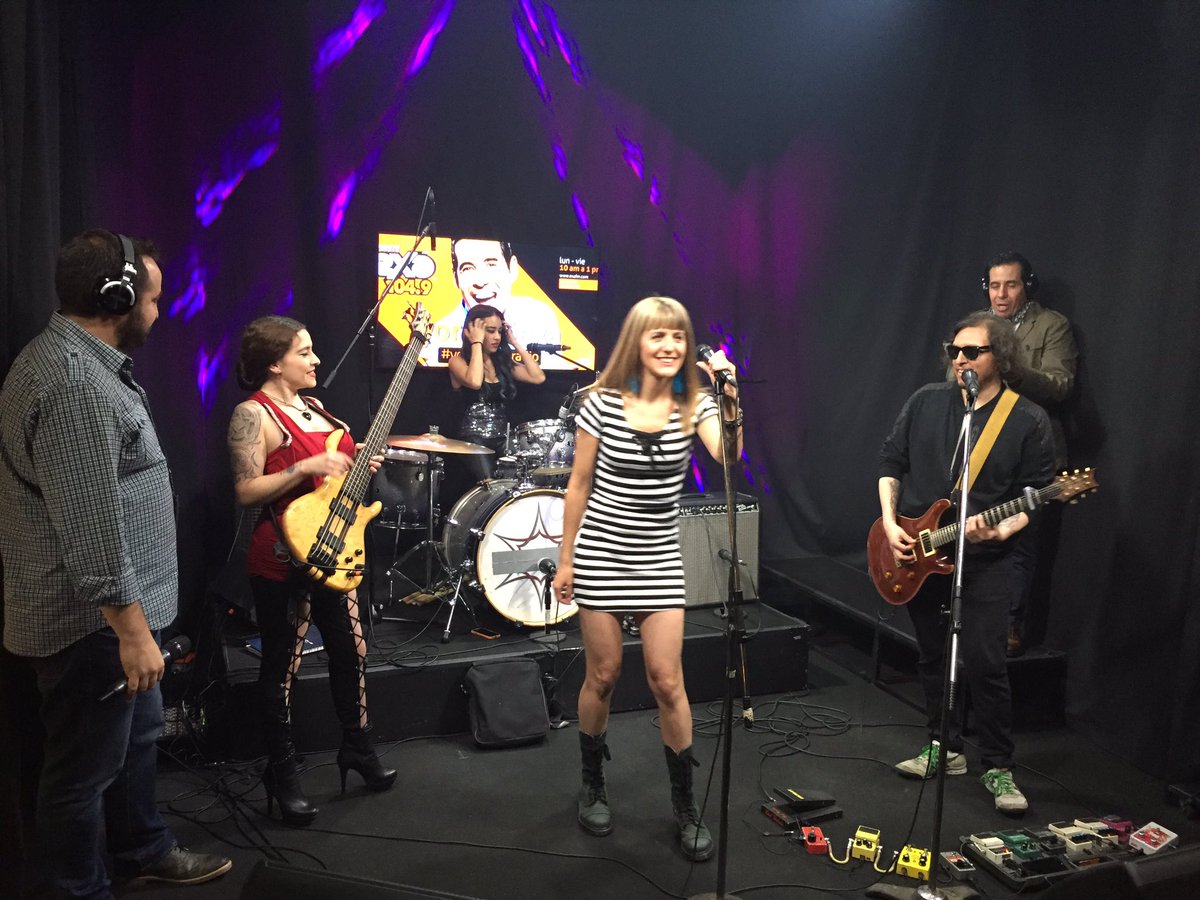 yordienexa's tweet photo. ¡A cantar! Tú decides si @Blasting_Rock se queda en #RockandGo de #YordiEnEXA! 🤘 https://t.co/986auqTSmJ
