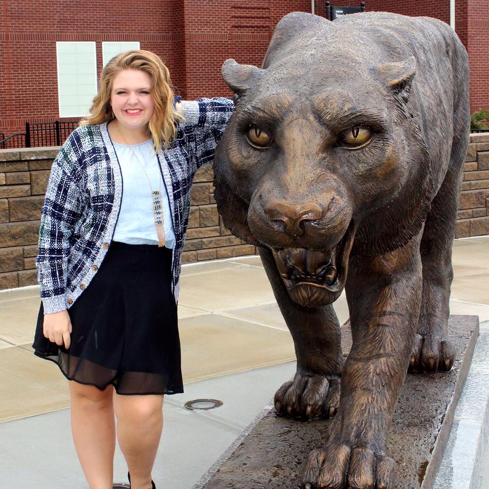 DePauwDG's tweet photo. Happy Birthday, Olivia Roberts!
Hope our day is filled with love and laughter :D https://t.co/qJM0GqnTcj