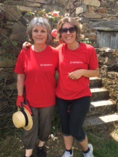 BeatriceLouvier's tweet photo. Super binôme directrice d'agence/administratrice @CE_RhoneAlpes à la semaine de la #Solidarite2017 #esprit coopératif https://t.co/0cMPGTzDlD