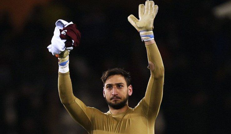 panditfootball's tweet photo. AC Milan Lebih Besar dari Donnarumma https://t.co/AGpT871X2K https://t.co/x8nDBjrces