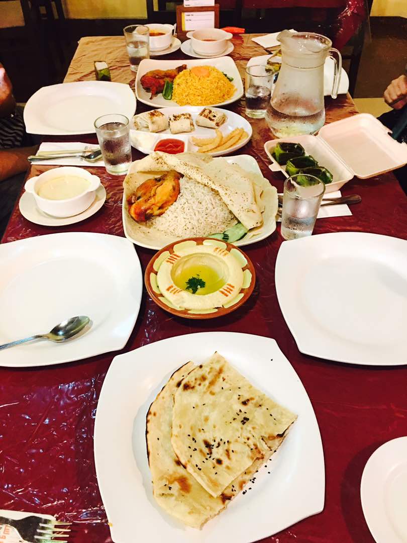 Haziqm97's tweet photo. #IftarToday with my #BollywoodGang 😎 #AlRawsha #ArabicFood #Malaysia https://t.co/vw4hOkr3XQ