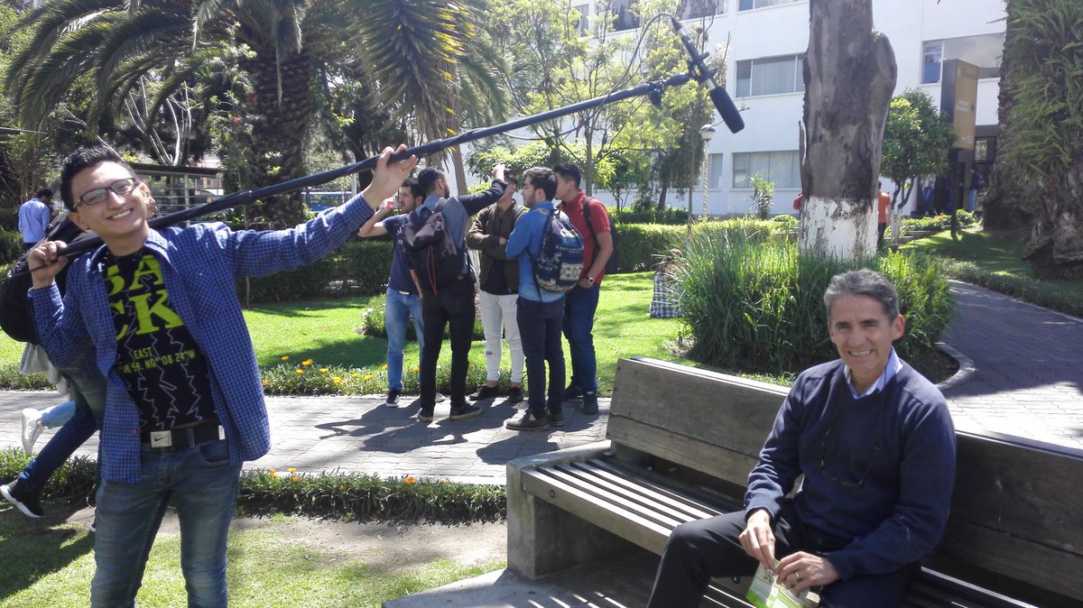 vyepezr's tweet photo. Cerrando ciclos, proyecto #Chugchilán @EsCom @VinculacionPUCE #Comunicar2017 https://t.co/M4W792ScTV