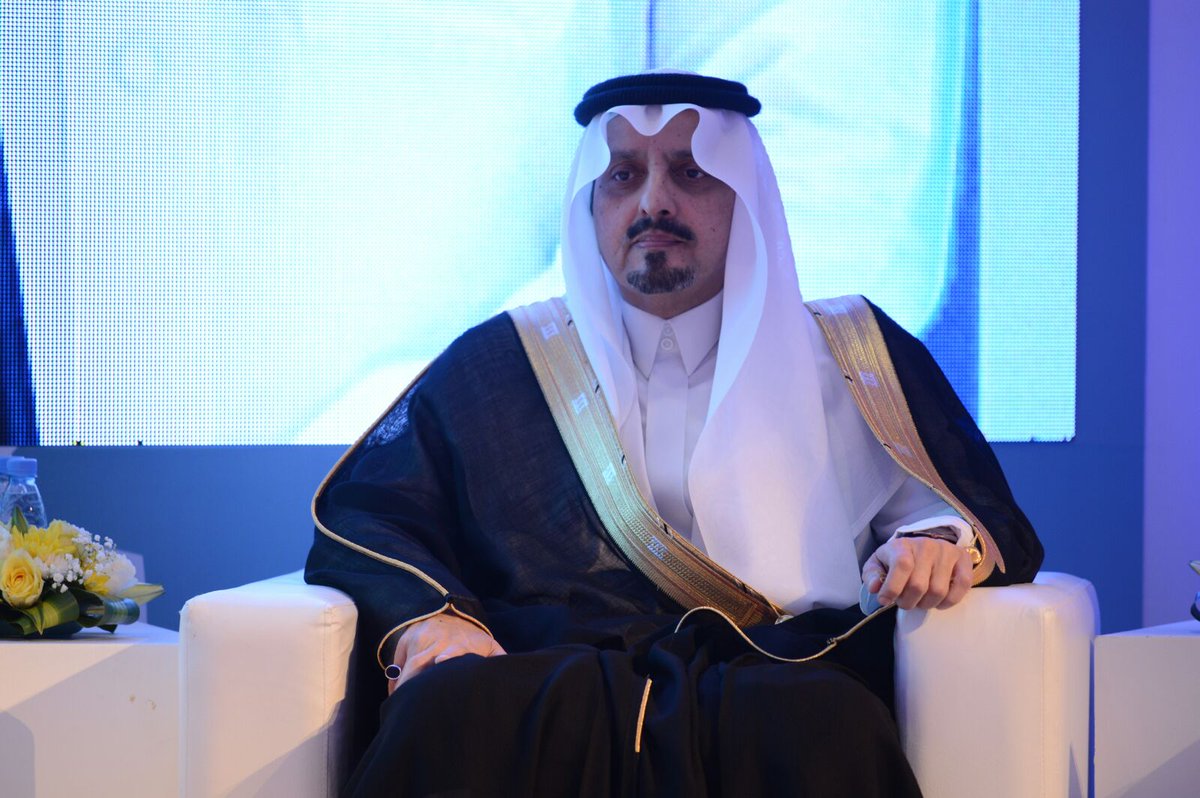 AlRiyadh's tweet photo. إثر مصرع 3 فتيات بسبب إهمال المقاول.. أمير #عسير يحيل قياديين بالأمانة وبلدية #بلقرن والمقاول المنفذ للمشروع للتحقيق
https://t.co/vmzqDzYaXS https://t.co/LAVWVUsiU0