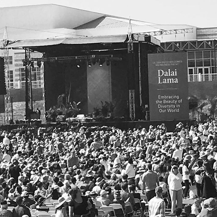 We're in the presence of Dalai Lama today embracing the beauty of diversity in the world. 👏 #branding #graphicdesign #agencylife