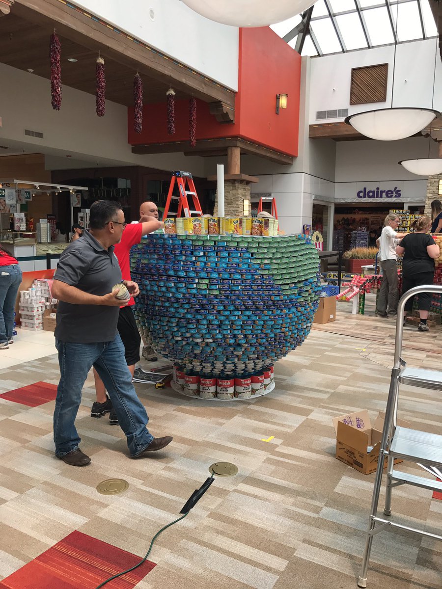 StudioSWArch's tweet photo. Can you see how quickly and efficiently we're working?! #WorkingHard #CanSantaFe2017 #CanstructionSantaFe #SSWCrew https://t.co/aUBRR21lwA