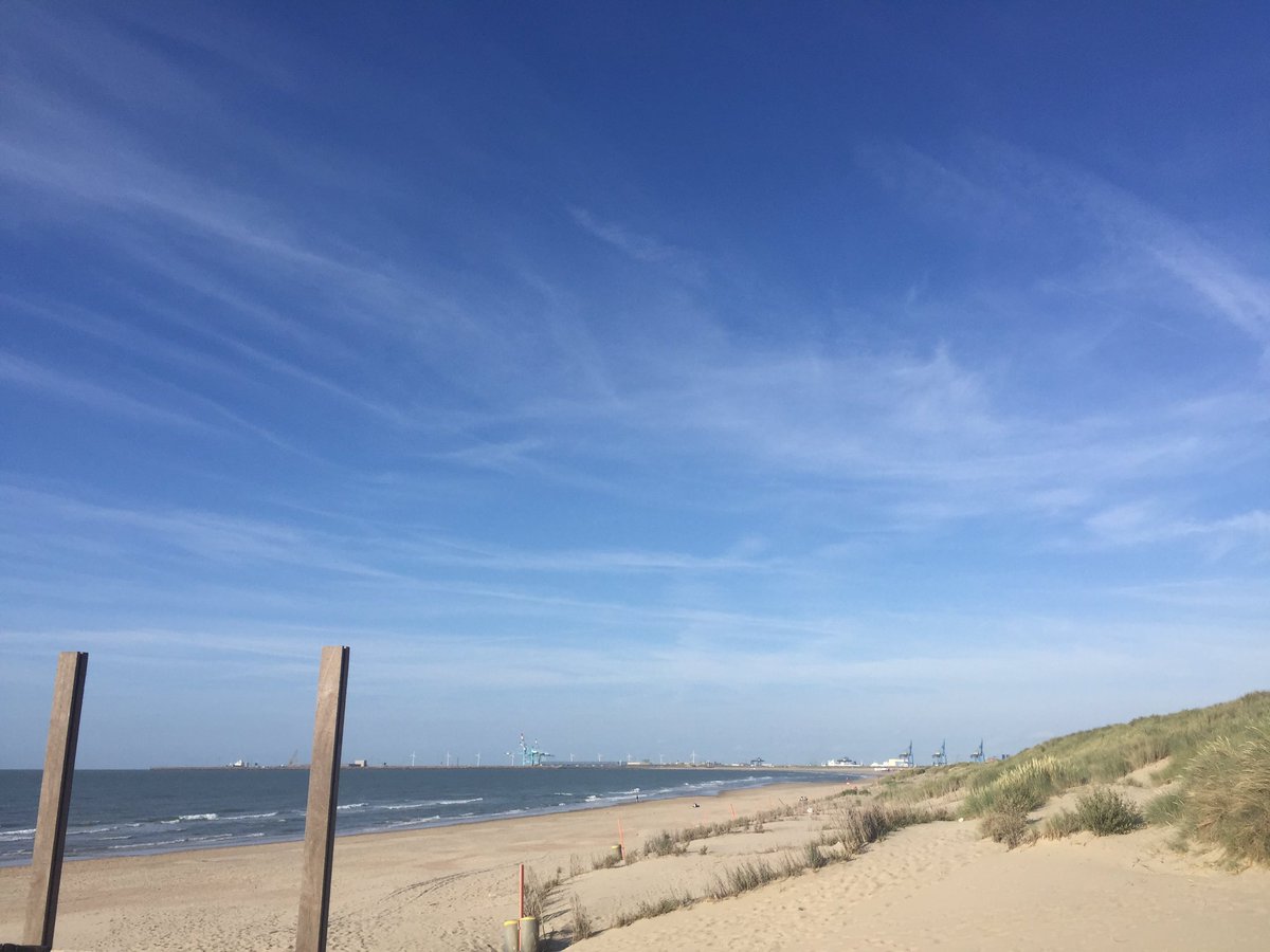 Din0busters's tweet photo. Wij zijn er klaar voor #stuurjeleven - #boeklancering https://t.co/tMs4mORvmm