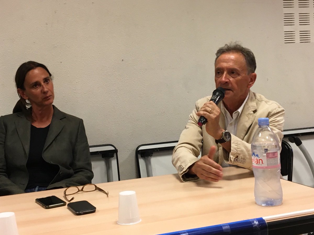 "Je pense que le vote du premier tour va déclencher des voix en faveur de Benoit."
M.Favory #circo3305 #laRepubliqueEnMarche #LREM