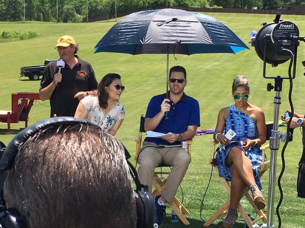 EagleRidge63's tweet photo. Just a few minutes away. Tune in now! @WindyCityLIVE at @EagleRidge63 in @TheGalenaTerr. #WCLiveforJDRF https://t.co/1NNATTtUvV
