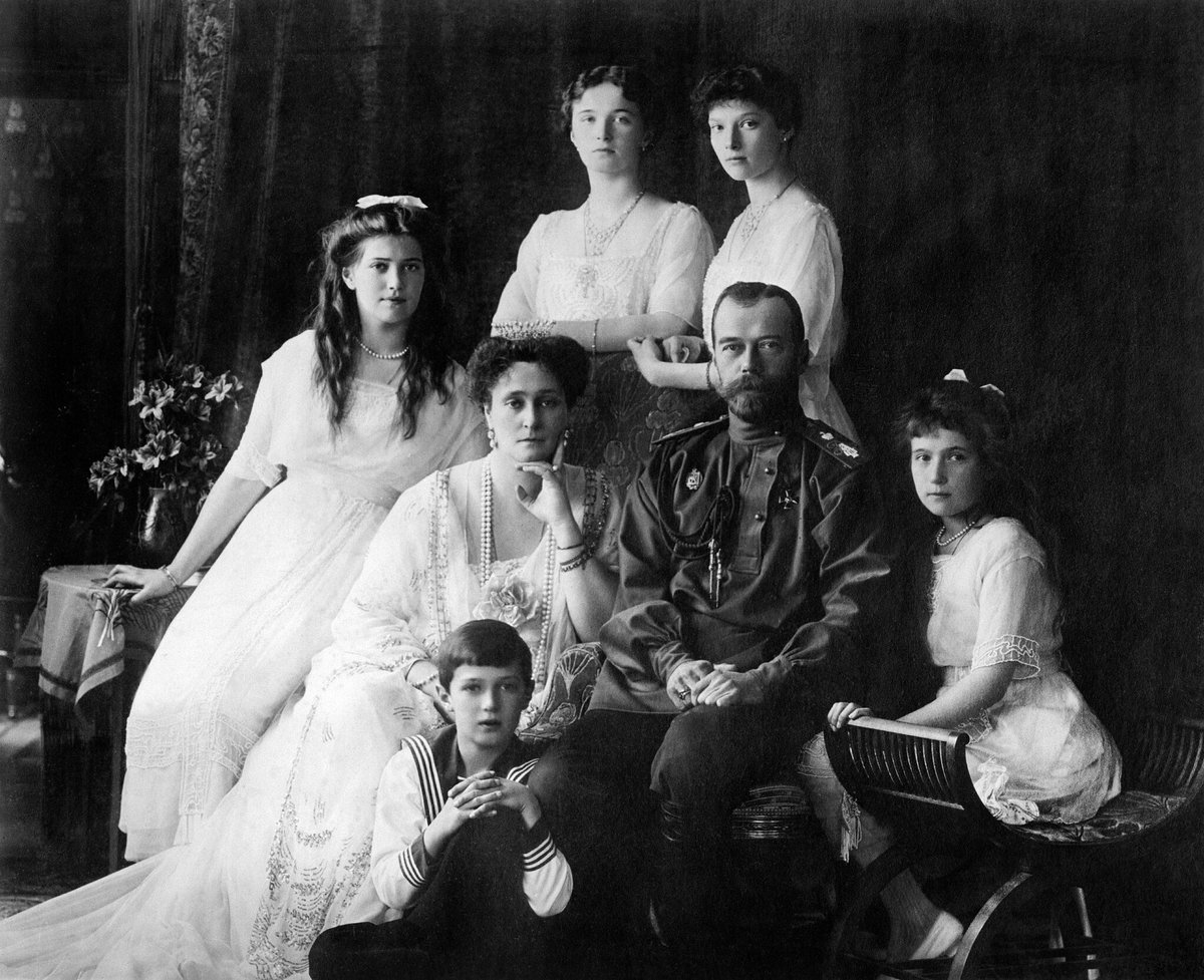 HowThingsWere's tweet image. Russian Imperial Romanov family (circa 1914)