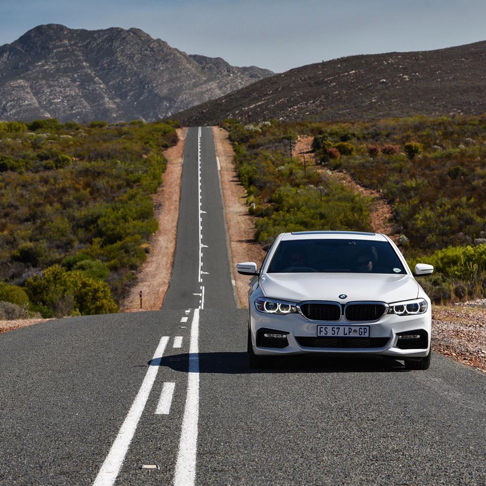 ClassicBMW's tweet photo. The road is calling... Are you ready to answer? https://t.co/CSXFFoUi56 https://t.co/npErgeM2Xg