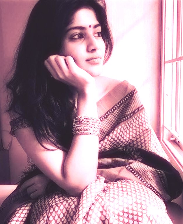 yskanth's tweet image. కళ్ళు తిప్పుకోలేని అందం, 
#Lie సినిమా హీరోయిన్ #MeghaAakash సొంతం 😍😍😍