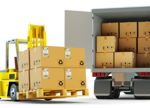 Грузы бывшие в эксплуатации. Упаковка груза. Упаковка груза поддон. Фиксатор грузов для транспортировки грузов. Груз на поддоне.