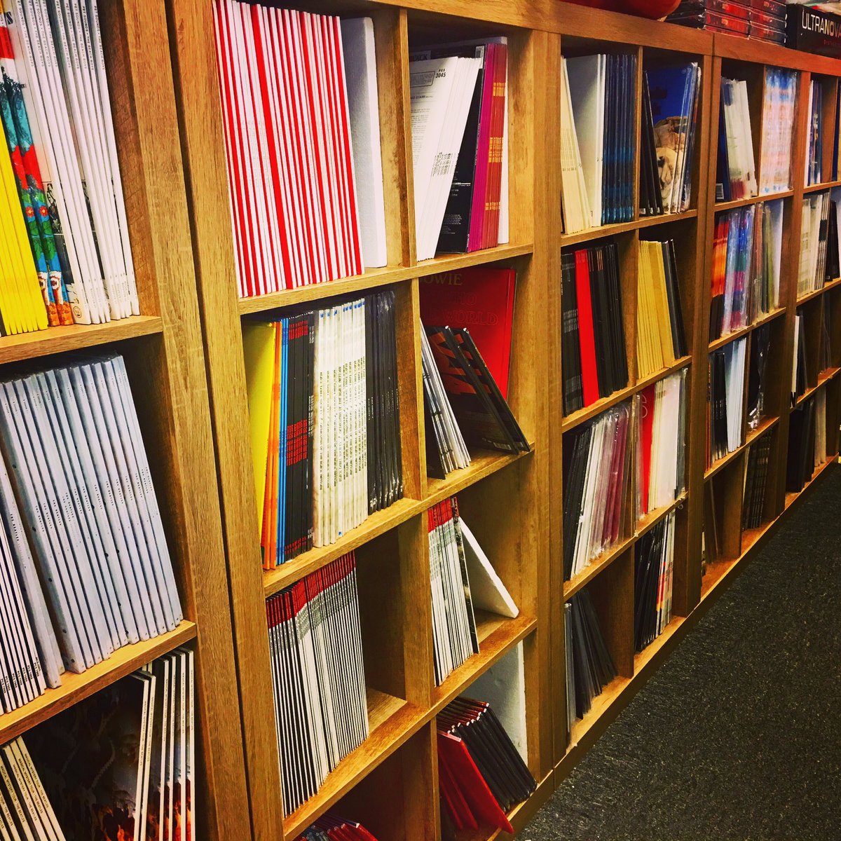 RiotSound_Inc's tweet photo. VINYL SALE. VINYL SALE COME AND GET YOUR VINYLS NOW! 🎧🎼😎LINK IN BIO! WOOOOHOOOO!! #riotsound #vinyl #sale #vinyljunkie #vinylrecords https://t.co/cIP4Vuh7zP