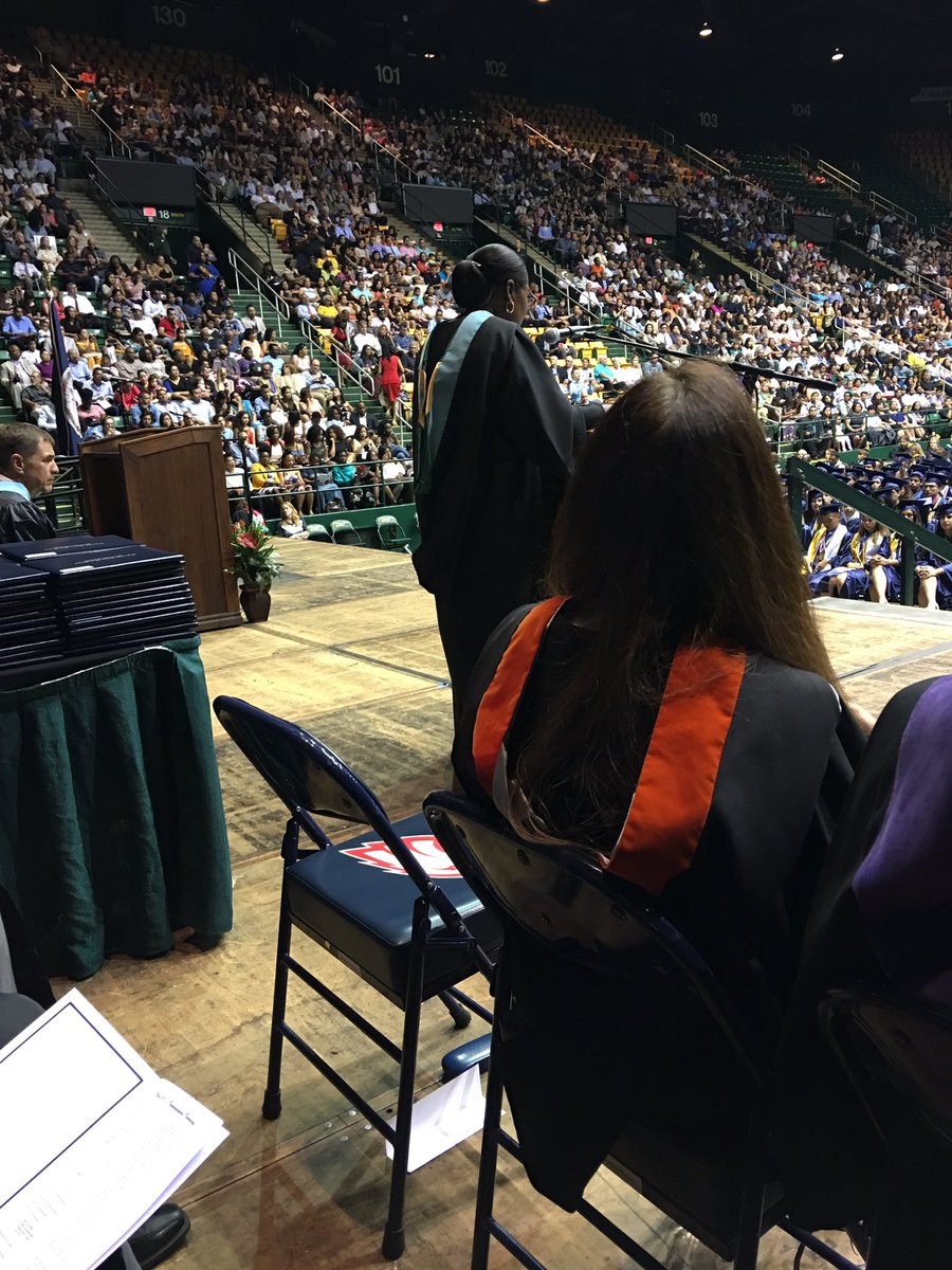 FCPSR3's tweet photo. Congratulations to the Edison HS Class of 2017.  Soar high Eagles! @ThomasAEdisonHS @FCPSR3 https://t.co/v2n2SYPZJm