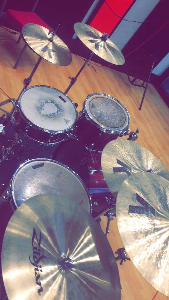 What's going on dudes? Check this the fuck out \m/  youtube.com/embed/h4eFWJ0J…