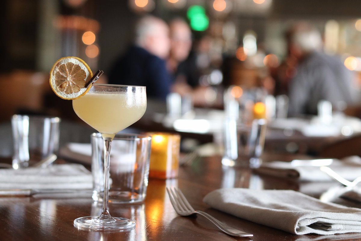 StephForrer's tweet image. New on the blog!!! In honor of 30K Twitter followers: A Food Obsessed Seattleite's Favorite 30 Restaurants! goo.gl/bP1eum