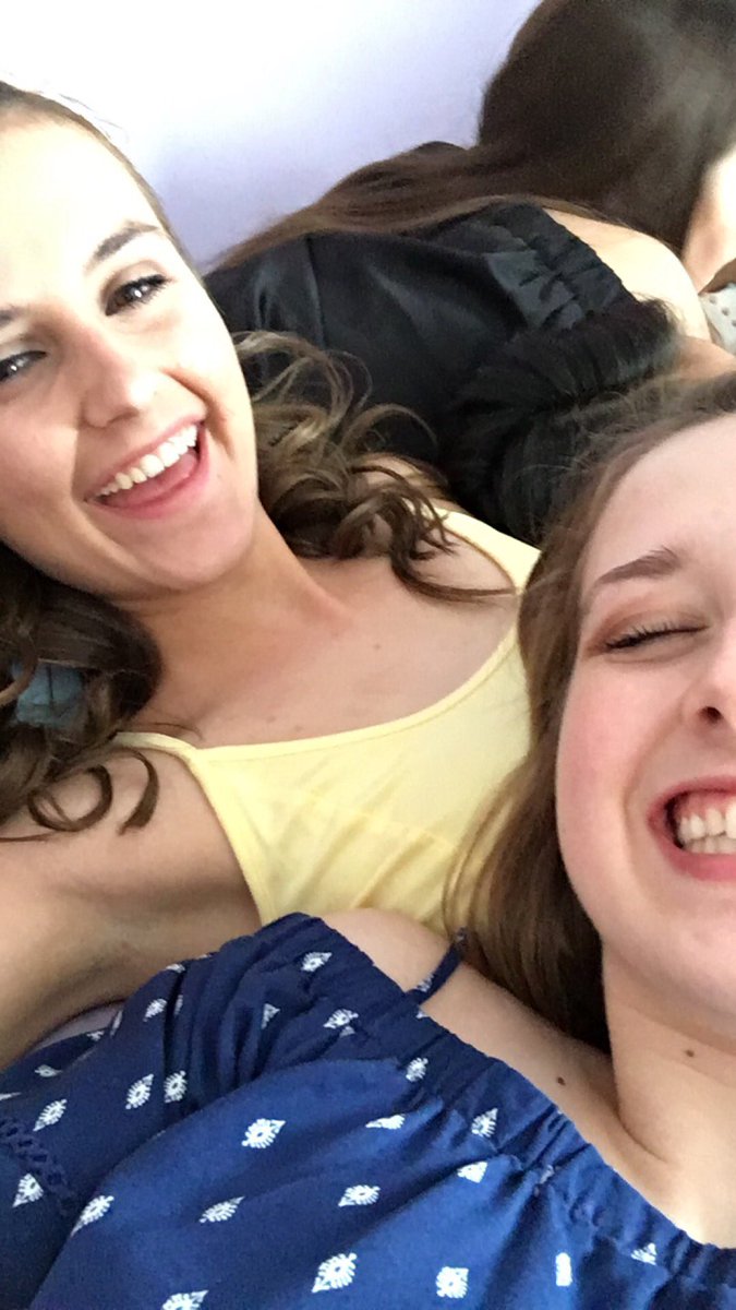 Alliekopeck's tweet photo. happy birthday to the girl I can laugh until I'm in tears w, hope you have an amazing day my love 💓 @jessica_rose20 https://t.co/kMdoq8MuZA