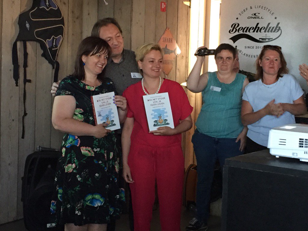 Boekvoorstelling <a href="/NancyDVogelaere/">Nancy De Vogelaere🌈</a> en <a href="/Inno_elke/">Elke Wambacq</a> #stuurjeleven