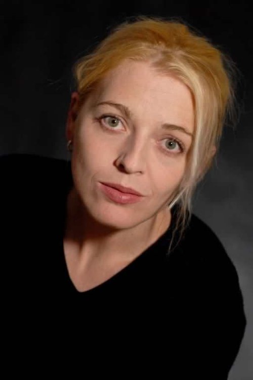 PlayClubSA's tweet photo. We're excited to welcome CLARE MORTIMER to the Durban cast of #PlayClubSA's #SexWithStrangersSA!  >> https://t.co/AdBbDXwdET https://t.co/KDChafKXaD