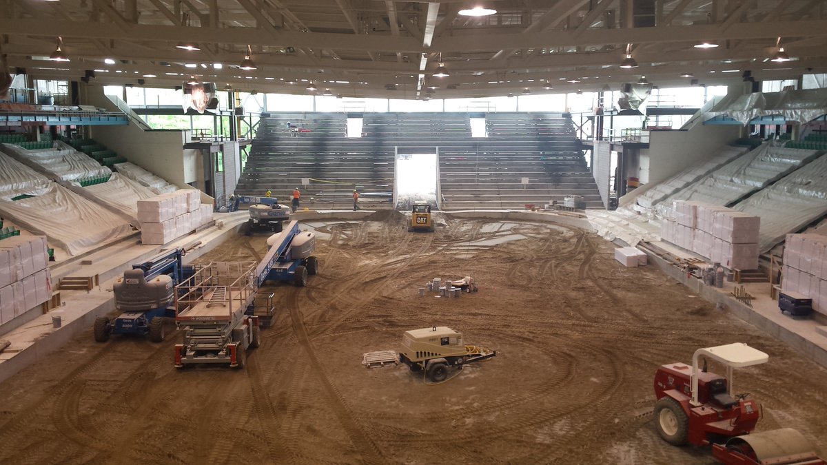 BellevilleSens's tweet photo. Stands are up! #iminareu https://t.co/rNayB06nf0
